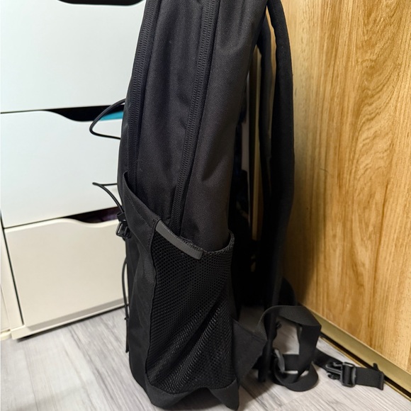 The North Face Jester Backpack - Picture 4 of 6